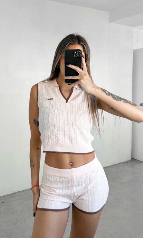 Conjunto Chomba y Short Future