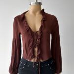 Blusa Creppe Volados Ati - chocolate - l